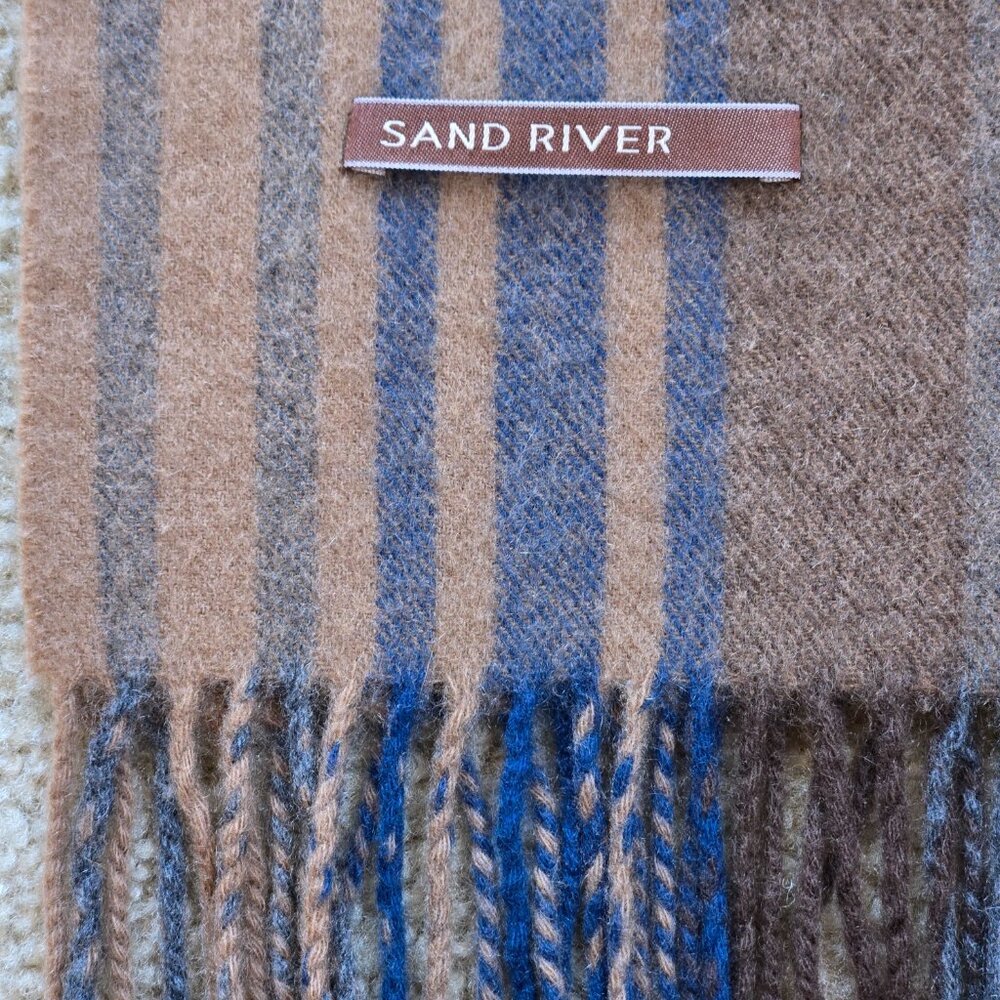 NWOT Sand River Cashmere Scarf - Picture 5 of 7